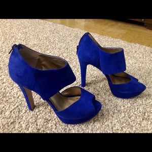 BCBG “Helara” cobalt platform heels